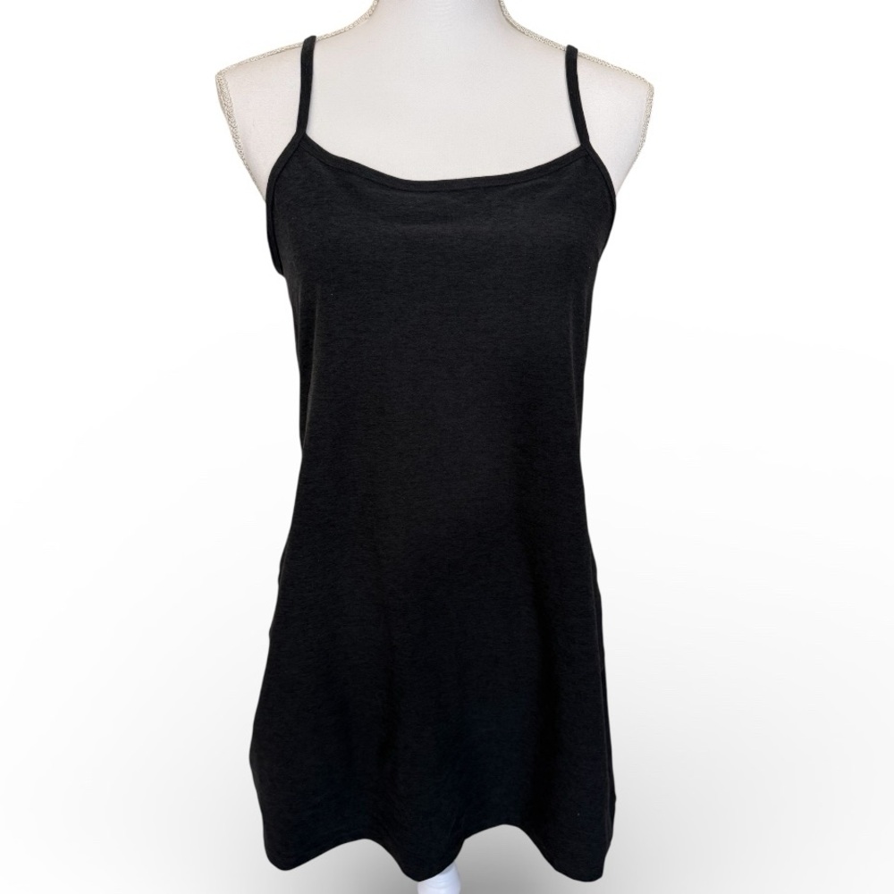 Beyond Yoga Black Tennis/Golf Dress with built in Shorts Size L